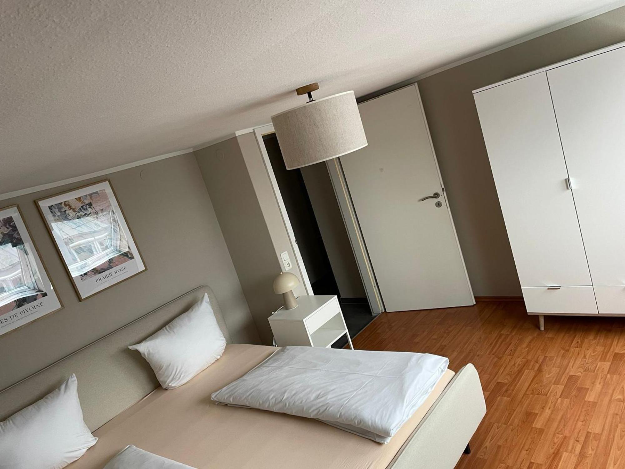 Homie Stay Schiestlstrasse - Moderne Dachgeschosswohnung Mit 2 Schlafzimmern Вюрцбург Экстерьер фото