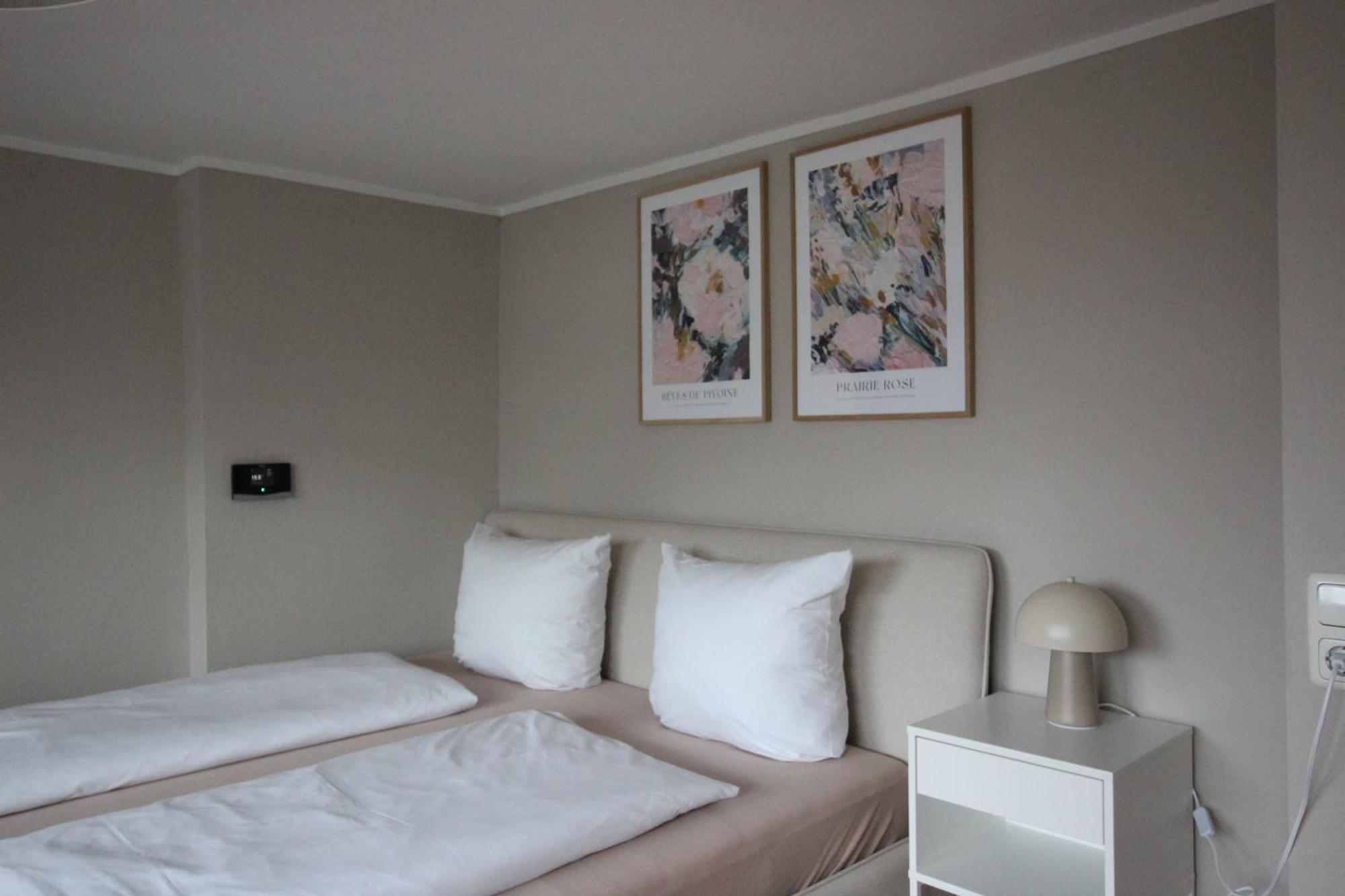 Homie Stay Schiestlstrasse - Moderne Dachgeschosswohnung Mit 2 Schlafzimmern Вюрцбург Экстерьер фото